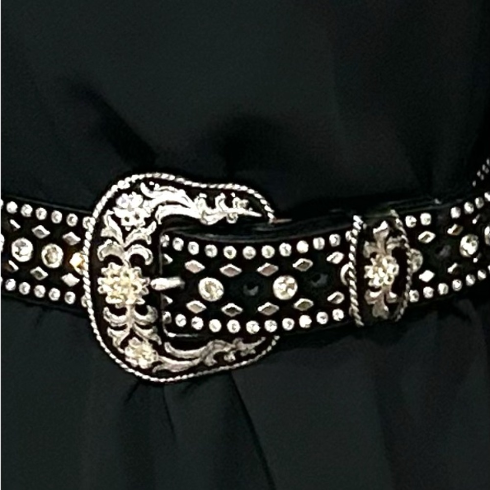 Vintage Western Cowgirl Rhinestone Silver Tone Black Leather Belt